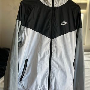 Nike windbreaker